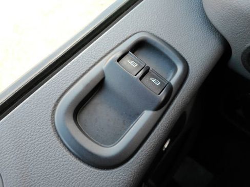 Used 2023 Ford Transit 350 XLT image 27