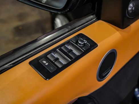 Used 2019 Land Rover Discovery HSE Luxury image 39