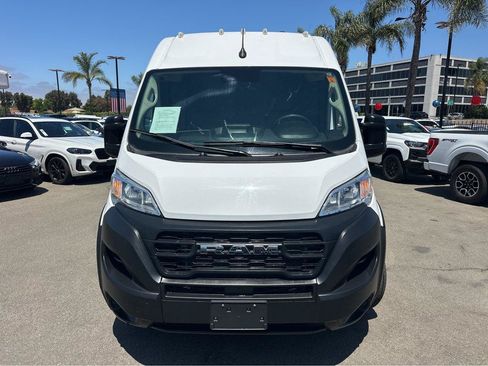 Used 2023 RAM ProMaster 2500 FWD image 2
