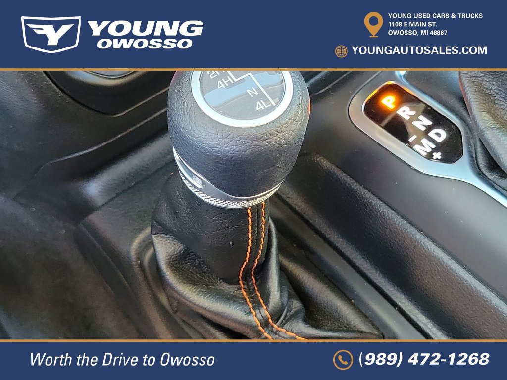 Used 2022 Jeep Gladiator Mojave AWD/4WD image 24