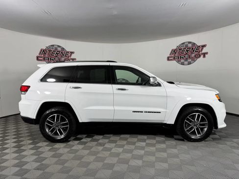 Used 2021 Jeep Grand Cherokee Limited w/ Trailer Tow Group IV AWD/4WD image 8