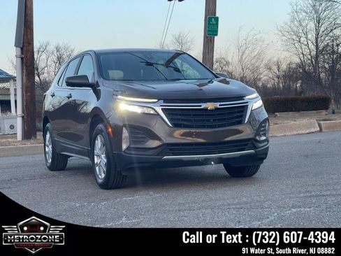 Used 2023 Chevrolet Equinox LT AWD/4WD image 12