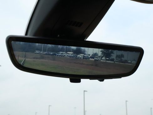 Used 2024 Cadillac XT6 Sport w/ Platinum Package image 38