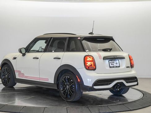 Used 2023 MINI Cooper S FWD image 2