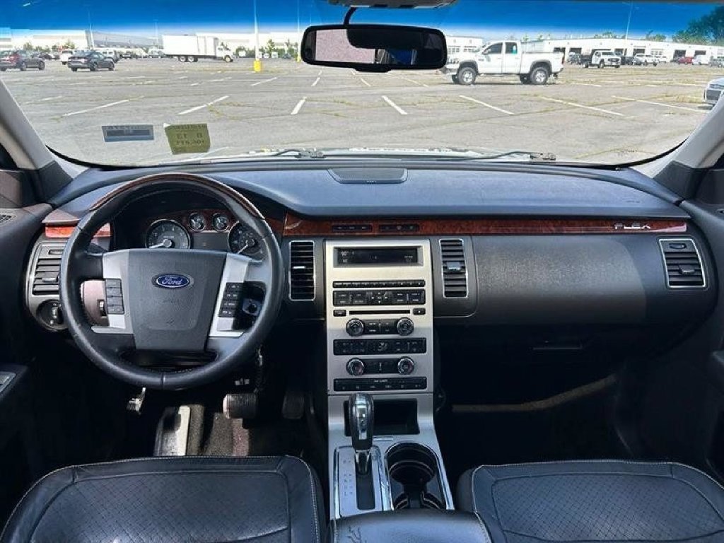 Used 2012 Ford Flex Limited w/ Trailer Tow Pkg Class III FWD image 16