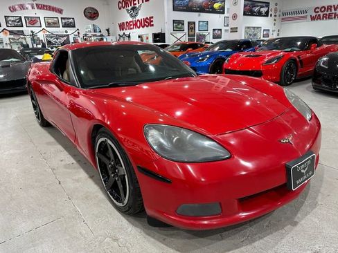 Used 2008 Chevrolet Corvette Coupe w/ Z51 Performance Package image 4