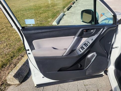 Used 2014 Subaru Forester 2.5i Premium w/ Protection Package #1 image 26