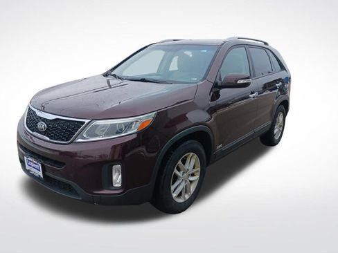 Used 2015 Kia Sorento LX image 23