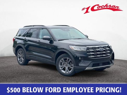 New 2026 Ford Explorer Active w/ Active Comfort Package AWD/4WD image 1