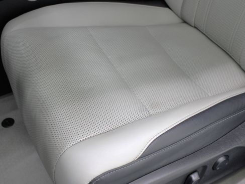 Used 2017 Lexus RX 350 FWD w/ Premium Package image 35