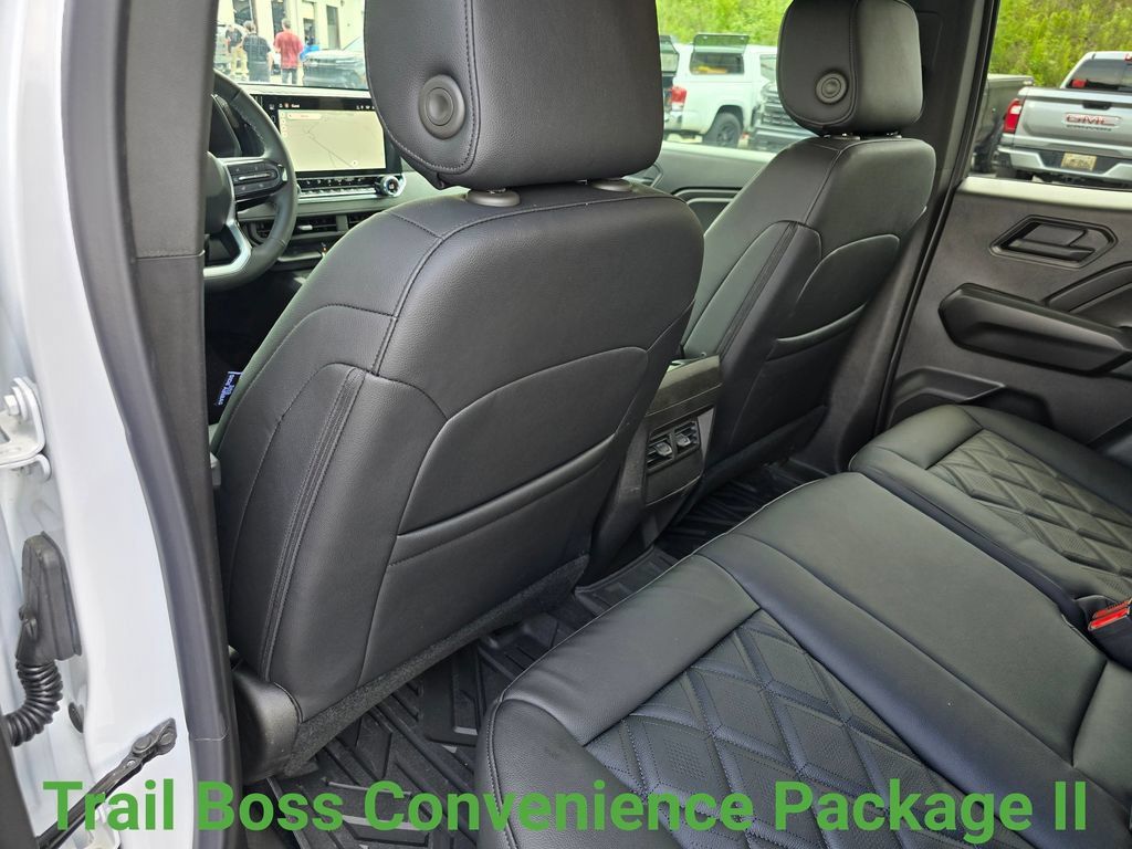 New 2026 Chevrolet Colorado Trail Boss AWD/4WD image 24