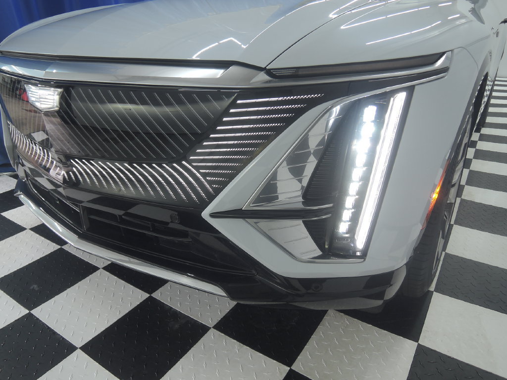 Used 2026 Cadillac Lyriq Signature Luxury w/ Nappa Leather Package AWD/4WD image 49