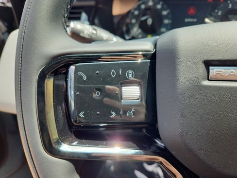 Used 2026 Land Rover Range Rover Velar S image 19