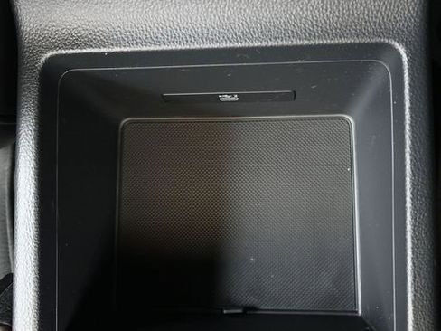 Certified 2025 Audi Q5 2.0T Premium w/ Convenience Plus Package image 38