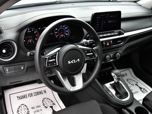 Used 2024 Kia Forte LXS image 14