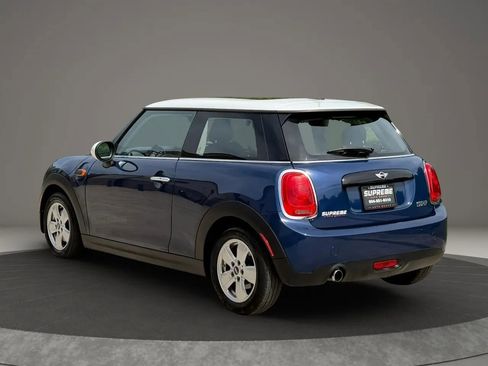 Used 2017 MINI Cooper 2-Door Hardtop FWD image 5