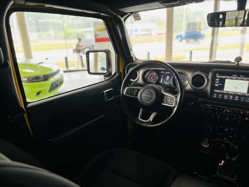 Used 2019 Jeep Wrangler Unlimited Rubicon AWD/4WD image 47