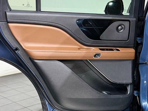 Used 2020 Lincoln Aviator Reserve w/ Equipment Group 201A image 43