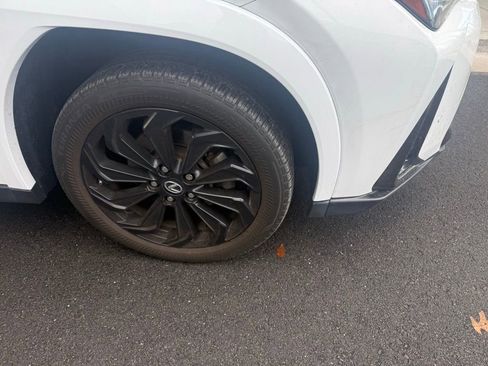 Used 2022 Lexus UX 250h F Sport image 3