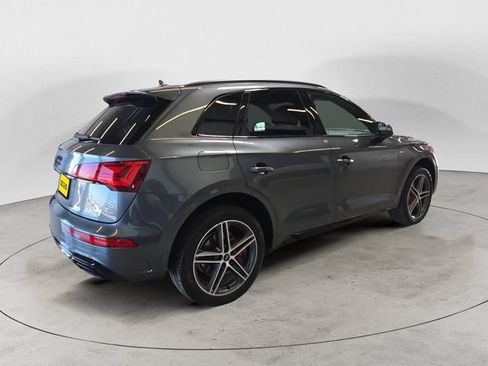 Used 2024 Audi Q5 e Premium Plus AWD/4WD image 5
