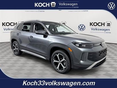 New 2025 Volkswagen Tiguan SE