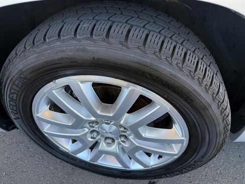 Used 2016 GMC Acadia Denali FWD image 16