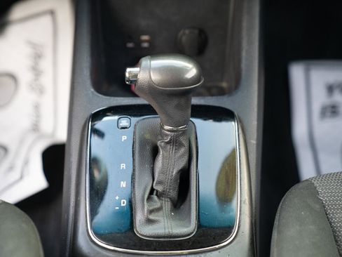 Used 2018 Kia Forte LX FWD image 29