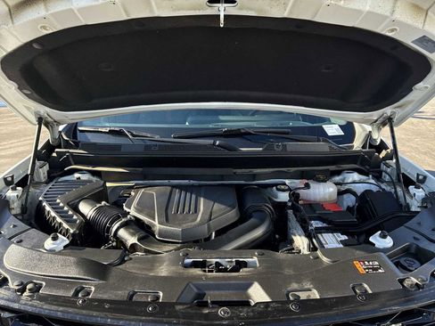 Certified 2024 Chevrolet Traverse RS image 31