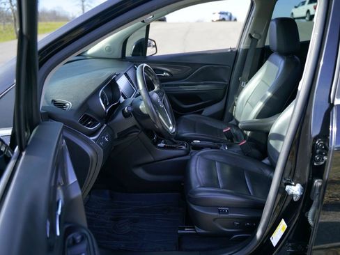 Used 2019 Buick Encore Essence w/ Experience Buick Package image 18