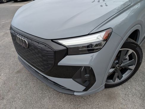 Used 2023 Audi Q4 e-tron Premium Plus w/ Premium Plus image 13