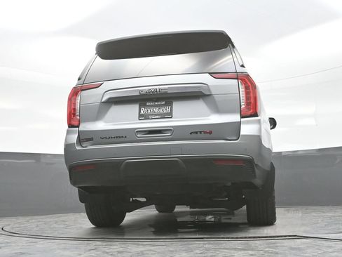 Used 2023 GMC Yukon AT4 AWD/4WD image 30