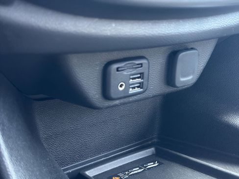 Used 2020 Chevrolet Traverse High Country w/ LPO, Floor Liner Package AWD/4WD image 32