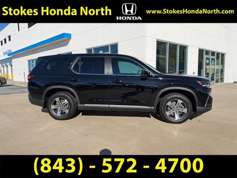 Certified 2025 Honda Pilot EX-L image 3