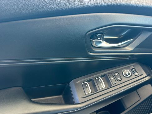 Used 2024 Honda Accord Sport image 11