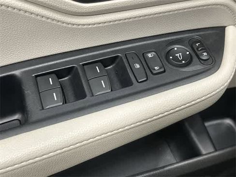 Certified 2025 Honda Odyssey EX-L image 20