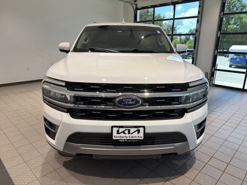 Used 2022 Ford Expedition Limited AWD/4WD image 8