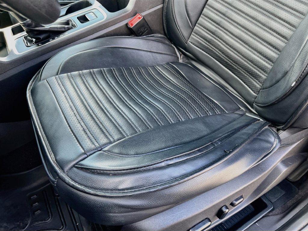 Used 2019 Ford Escape SE FWD image 18