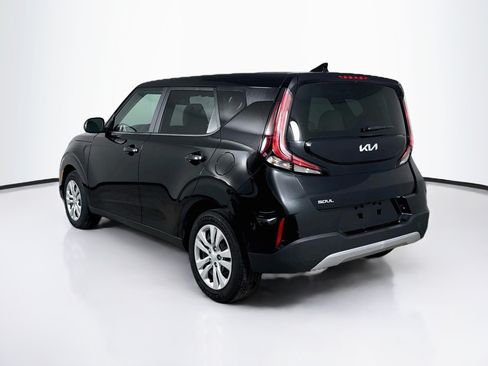 Used 2024 Kia Soul LX FWD image 28