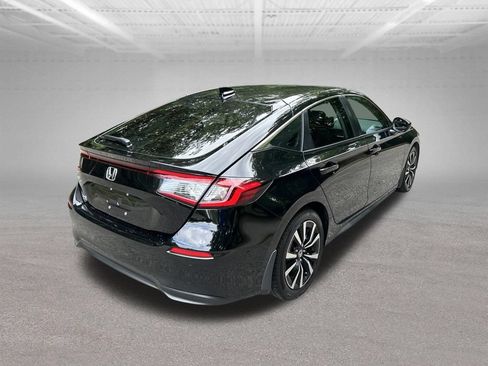 Used 2023 Honda Civic EX-L image 5