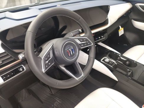 New 2026 Buick Envision Avenir image 25