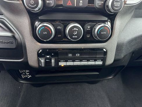 Used 2022 RAM 3500 Tradesman image 21