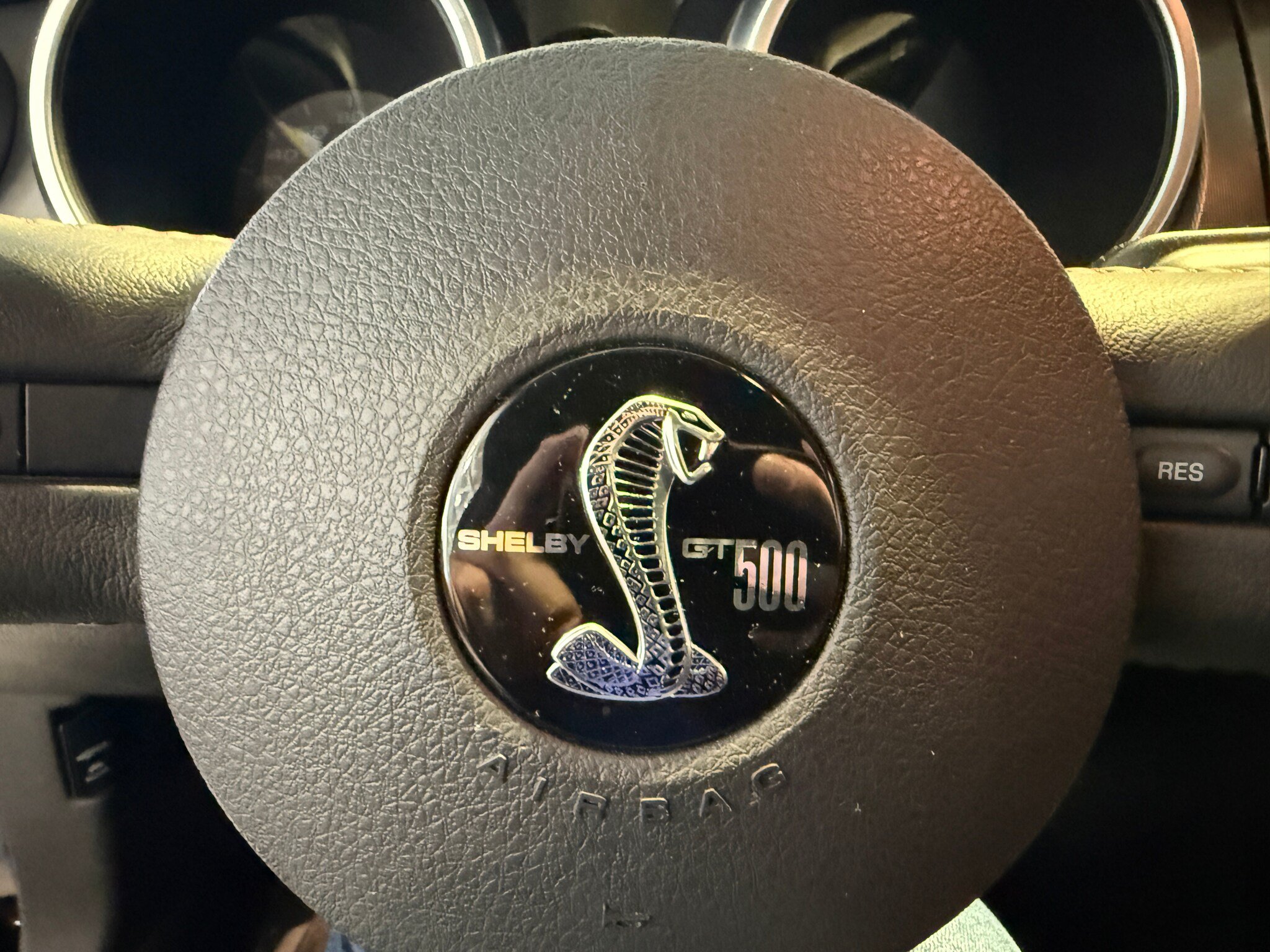 Used 2008 Ford Mustang Shelby GT500 RWD image 8
