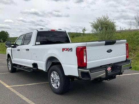 New 2026 Ford F350 XLT w/ FX4 Off-Road Package AWD/4WD image 30