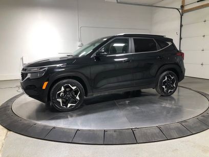 New 2025 Kia Seltos EX w/ EX Sunroof Package