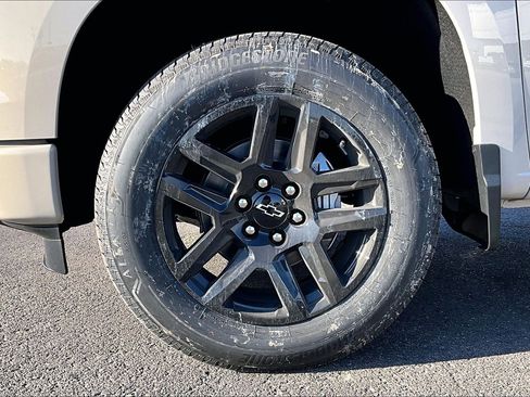 New 2026 Chevrolet Silverado 1500 Custom image 12