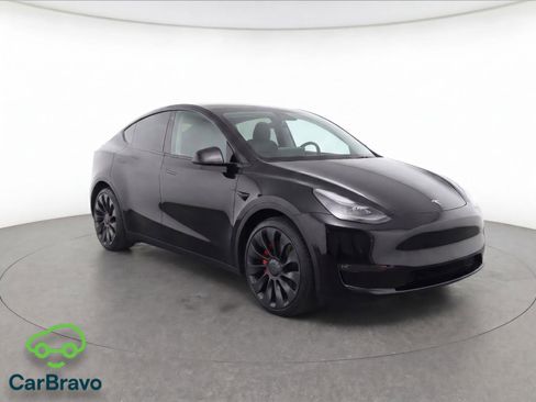 Used 2022 Tesla Model Y Performance AWD/4WD image 1
