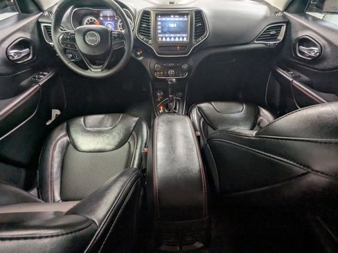 Used 2022 Jeep Cherokee Trailhawk w/ Comfort/Convenience Group AWD/4WD image 21