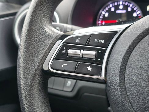 Certified 2024 Kia Forte LXS image 36