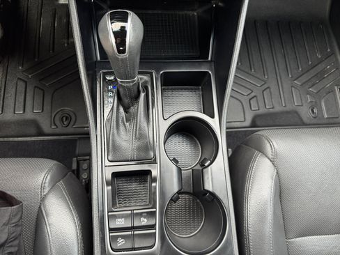 Used 2018 Hyundai Tucson Limited w/ Ultimate Package 02 image 21