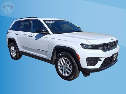 Certified 2024 Jeep Grand Cherokee Laredo X w/ Luxury Tech Group I